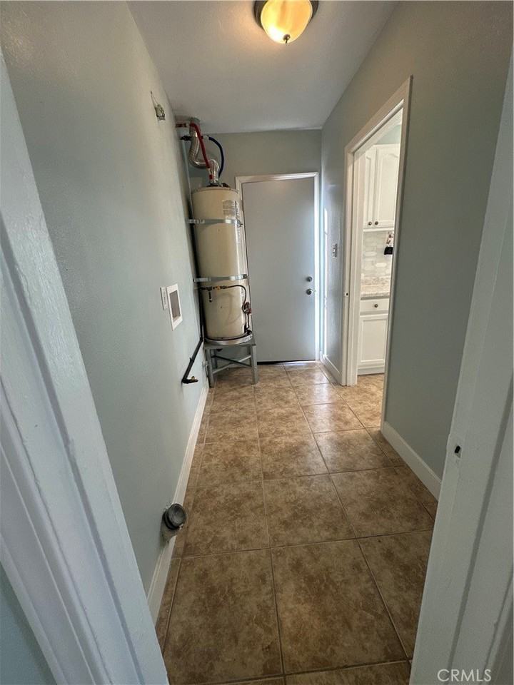 6052 Fishburn Ave - Photo 5 of 10