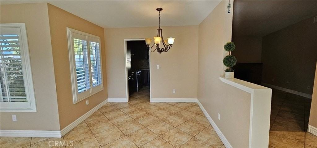 3166 Atlantic Ave - Photo 6 of 20