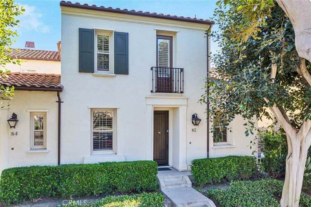 82 Vintage - Photo 3 of 44