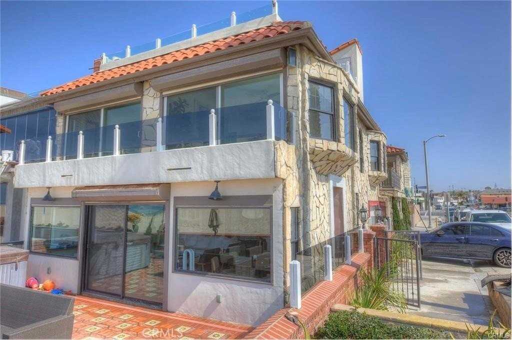 6800 W Oceanfront - Photo 2 of 20