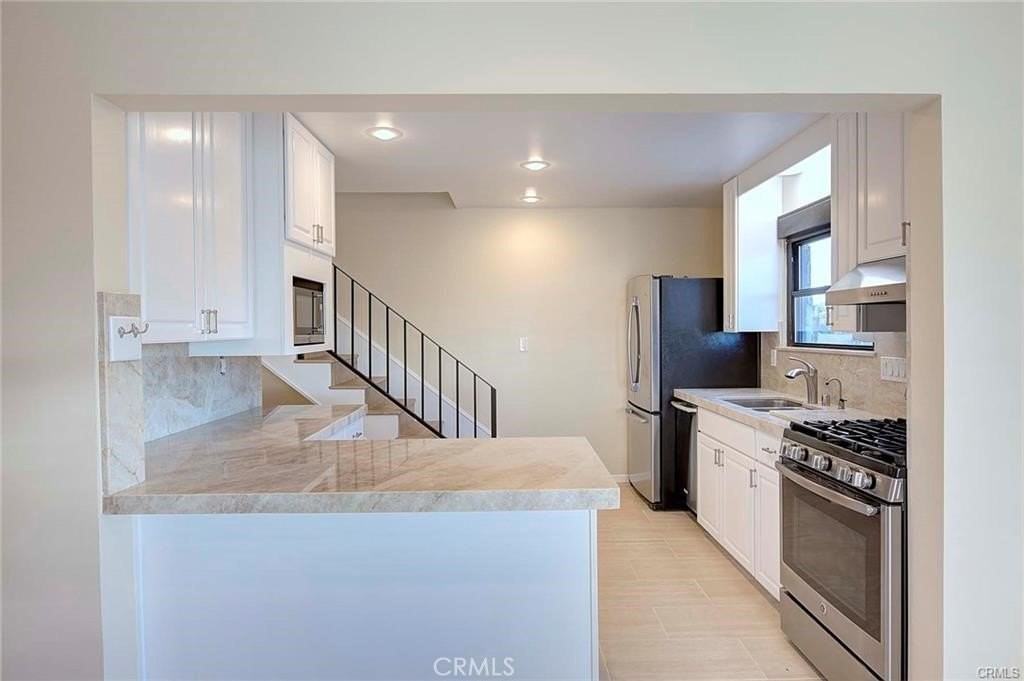 6800 W Oceanfront - Photo 6 of 20