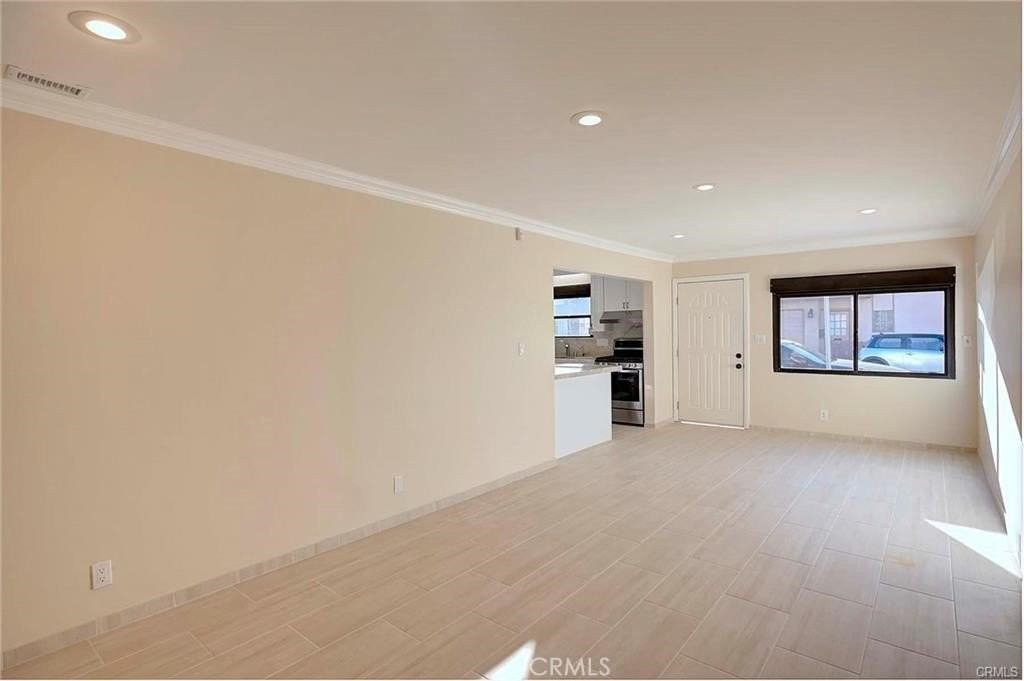 6800 W Oceanfront - Photo 7 of 20