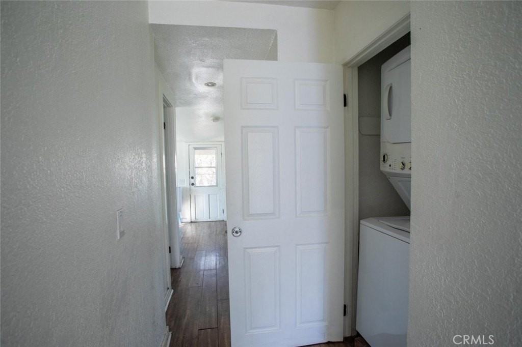 345 N Occidental Blvd - Photo 6 of 22