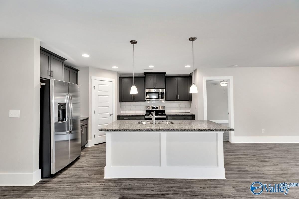 381 Mccollum Rd - Photo 7 of 26