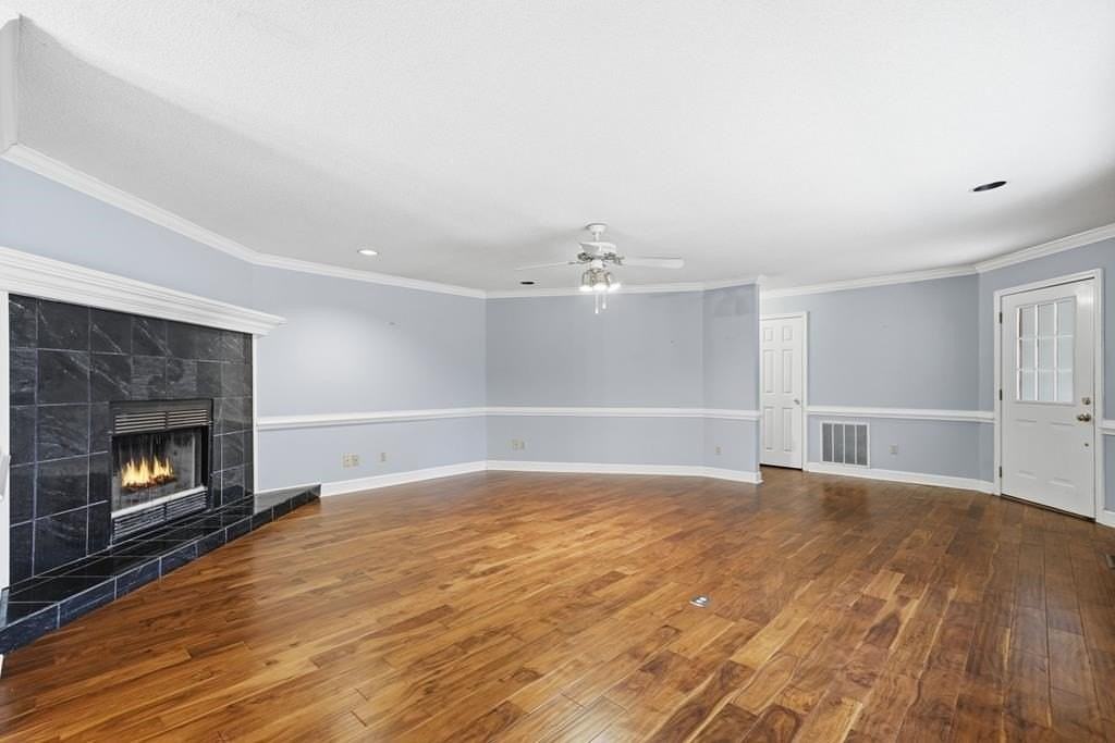 300 Westwoods Dr - Photo 7 of 47