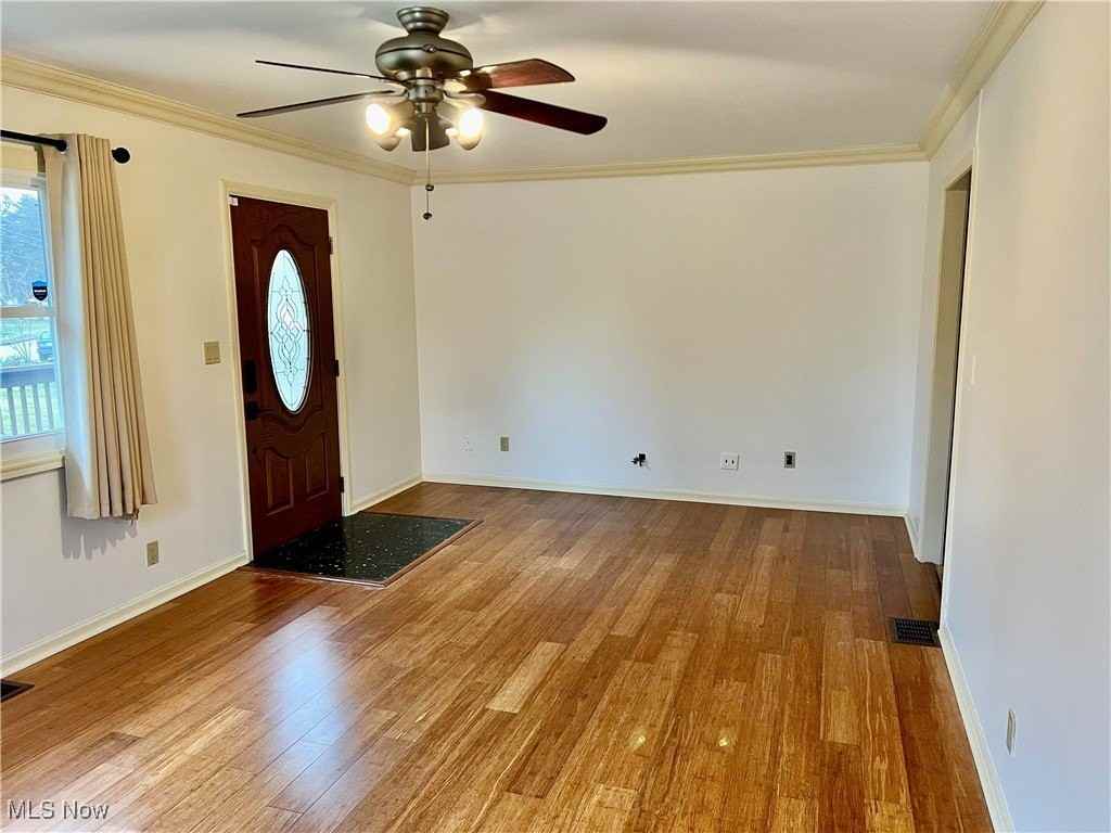 301 Bogart Rd - Photo 7 of 37