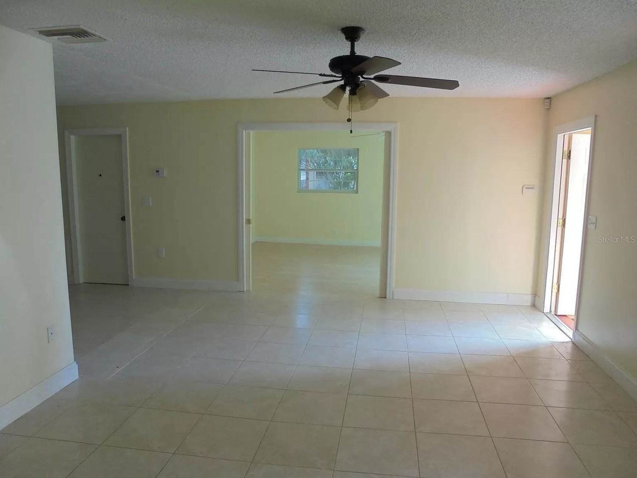 5033 Lords Ave - Photo 6 of 8