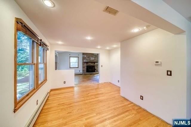 57 Crest Dr N - Photo 4 of 16