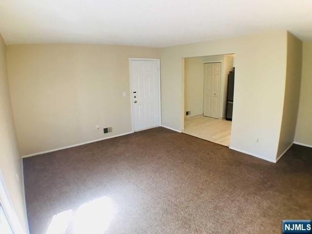 418 Poets Way - Photo 4 of 29