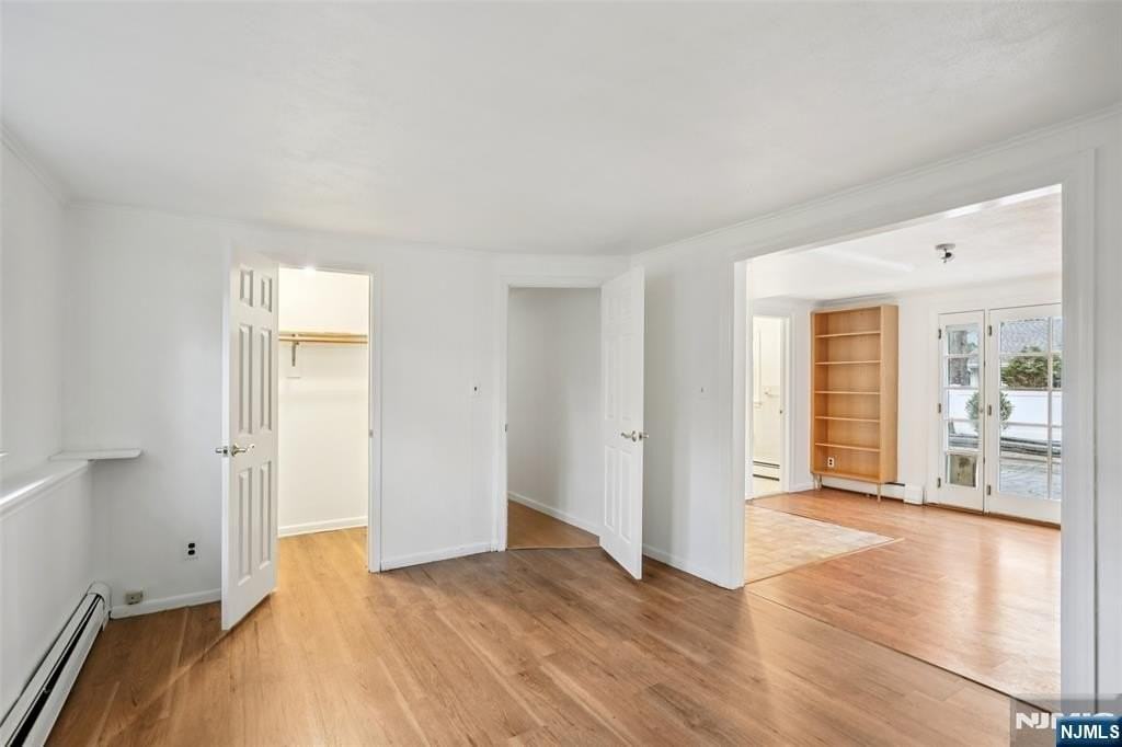 254 Darlington Ave - Photo 7 of 43