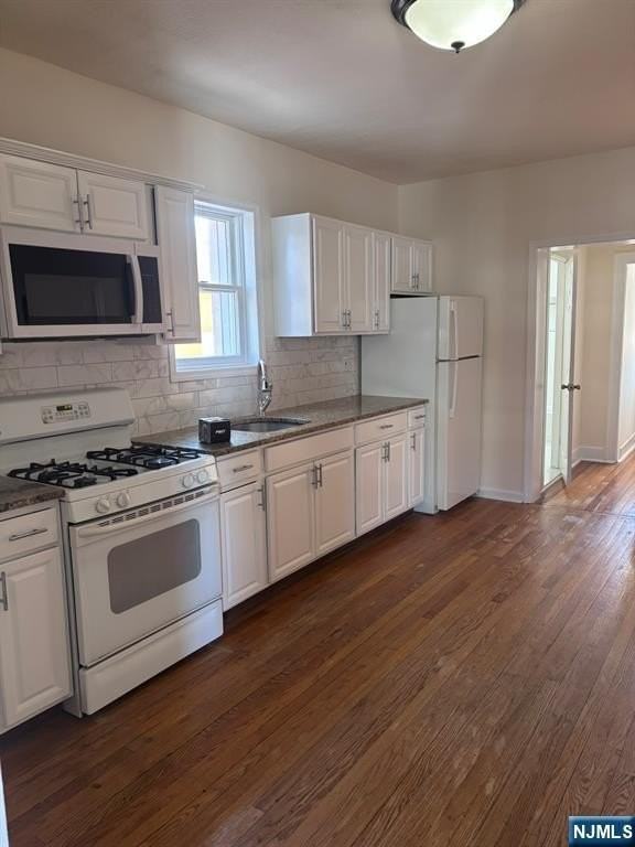 467 Washington Ave - Photo 5 of 18