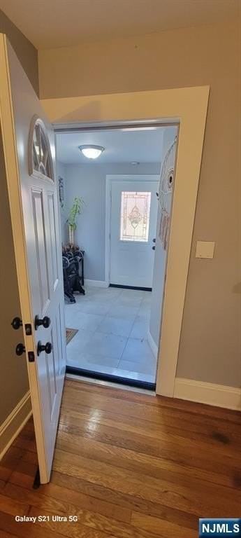 115 River Rd 1st Fl - Photo 3 of 18