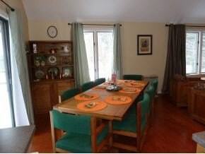 42 Pleasant Dr - Photo 3 of 21