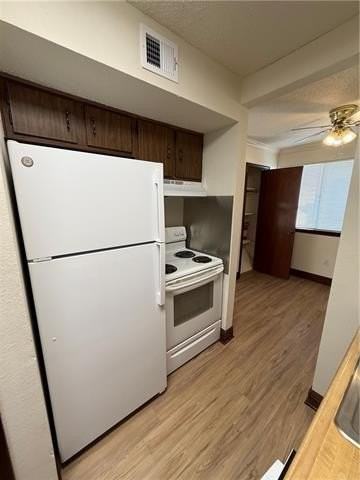 3924 Delaware Ave #A - Photo 4 of 14