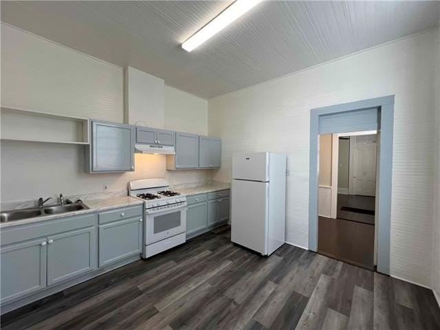 2523 Rousseau St - Photo 6 of 12