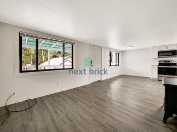 223 Cedar Ave - Photo 5 of 11