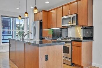 1537 18th Ave - Photo 4 of 19