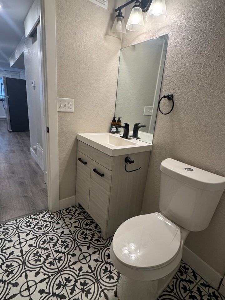 1739 Harlan St #1741A - Photo 5 of 10