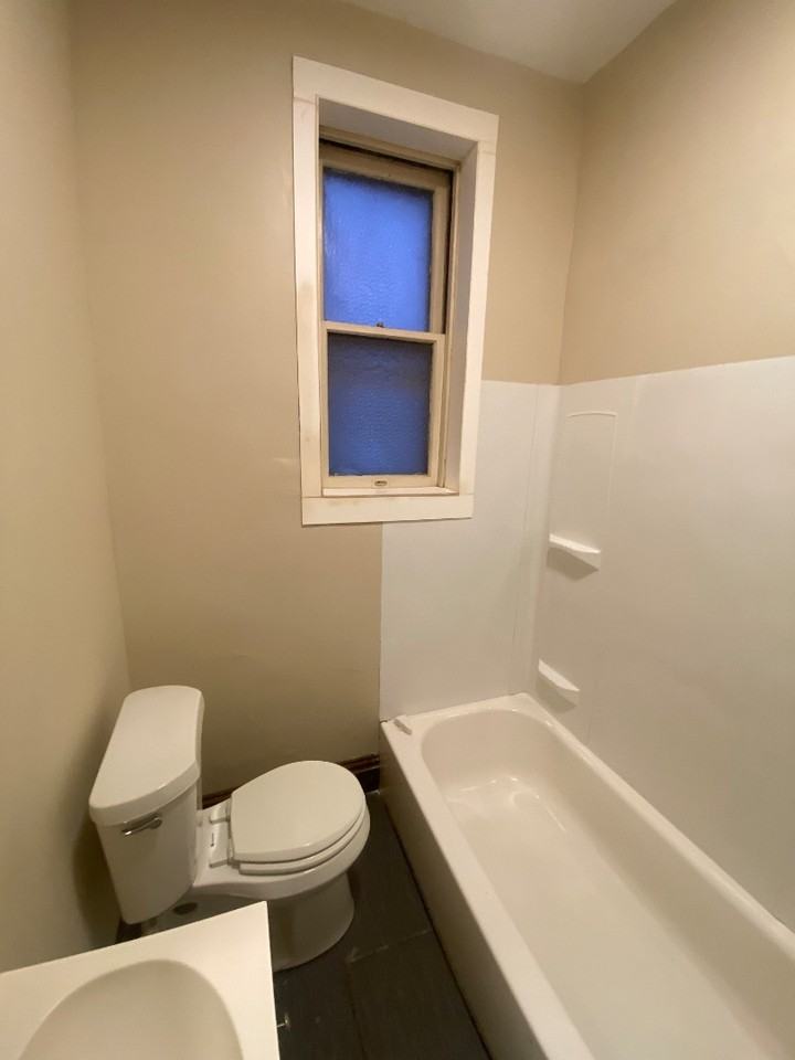 3826 Nebraska Ave #1F - Photo 6 of 11