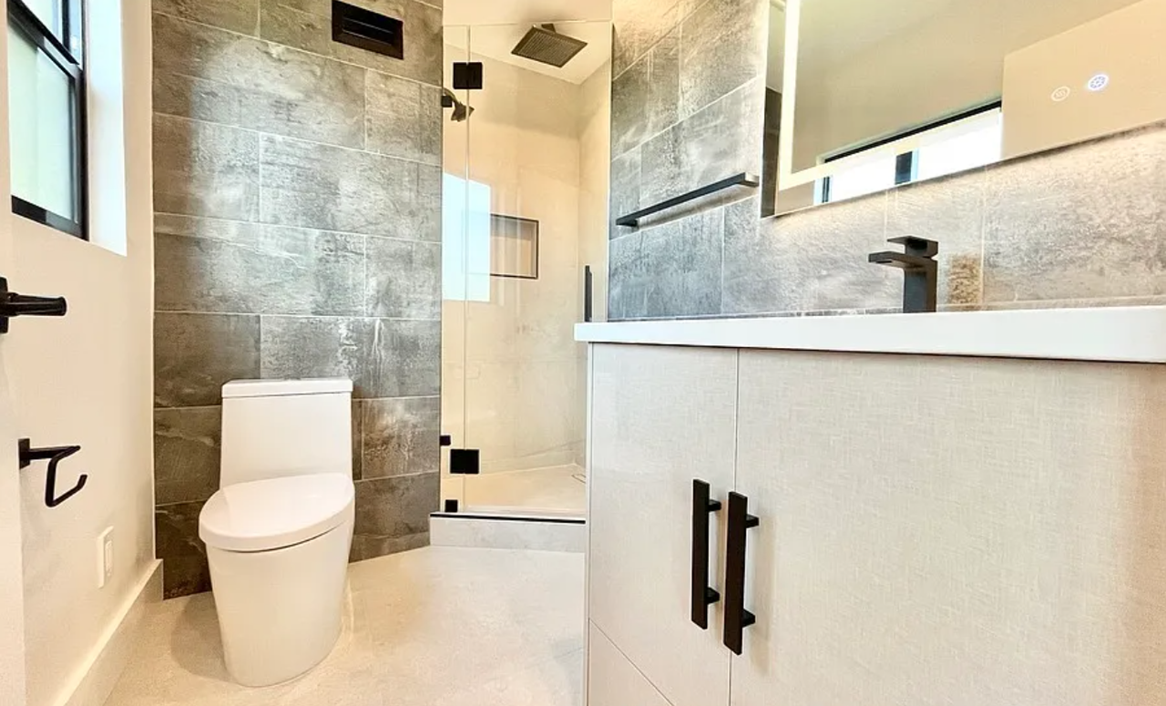 1444 S Crescent Heights Blvd - Photo 4 of 9