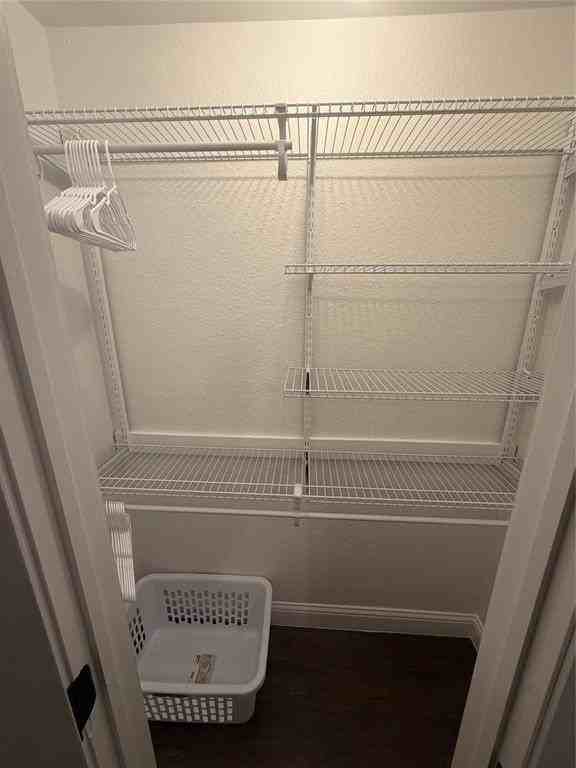 7828 Cardinal Ct - Photo 4 of 5