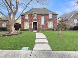 featured image of 3779 Navarro Way