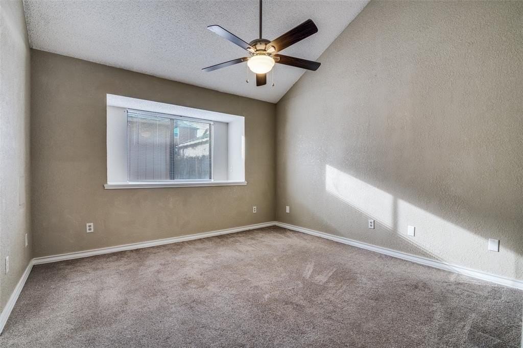 4803 Clover Haven St - Photo 7 of 12