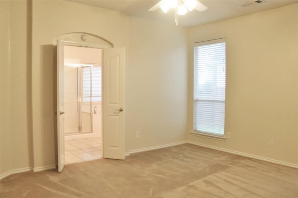 5752 Barrier Reef Dr - Photo 7 of 12