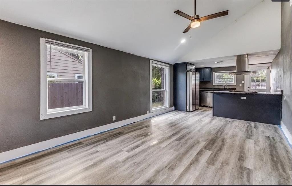 3914 Spring Ave - Photo 6 of 14