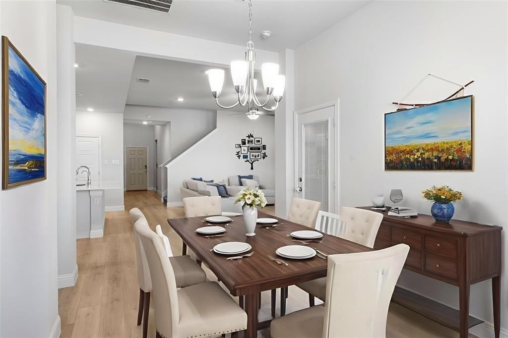 4117 Mockingbird Ln - Photo 4 of 24