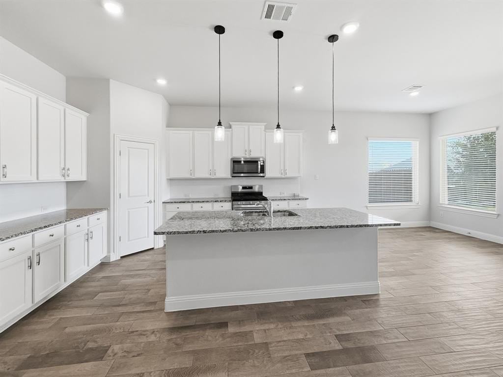 11108 Culberson Dr - Photo 6 of 40