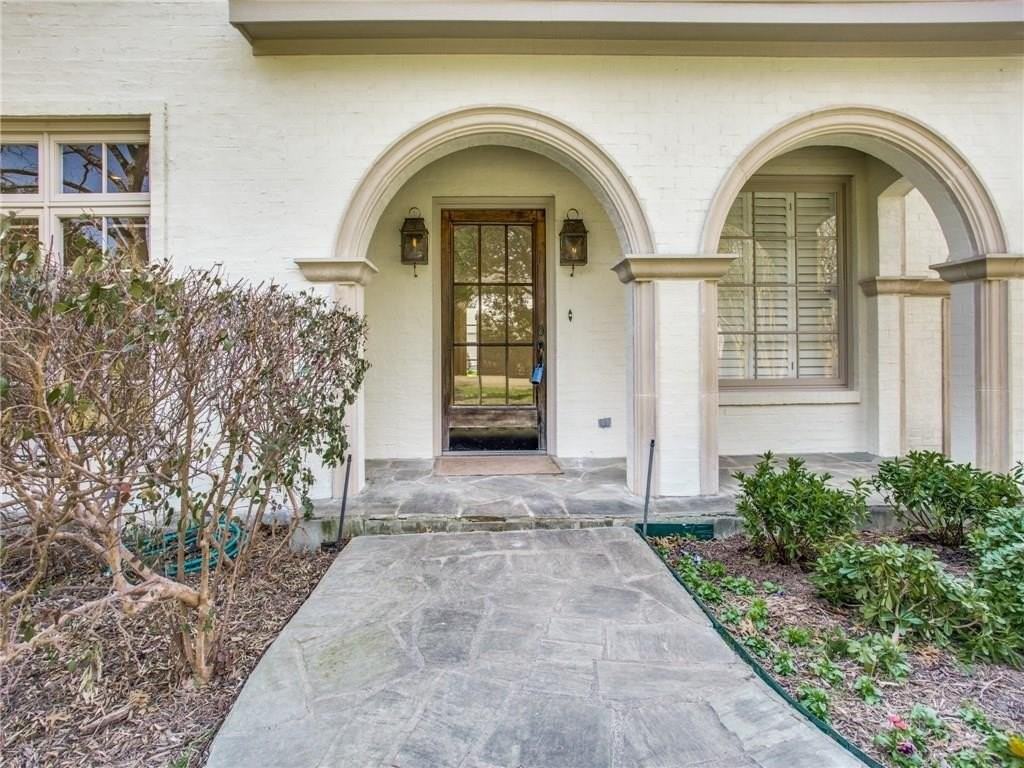 4308 N Cresthaven Rd - Photo 3 of 25