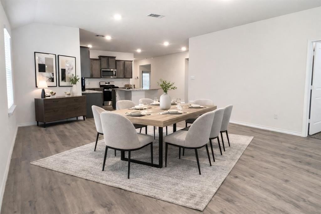 1614 Silver Landing Trl - Photo 3 of 35