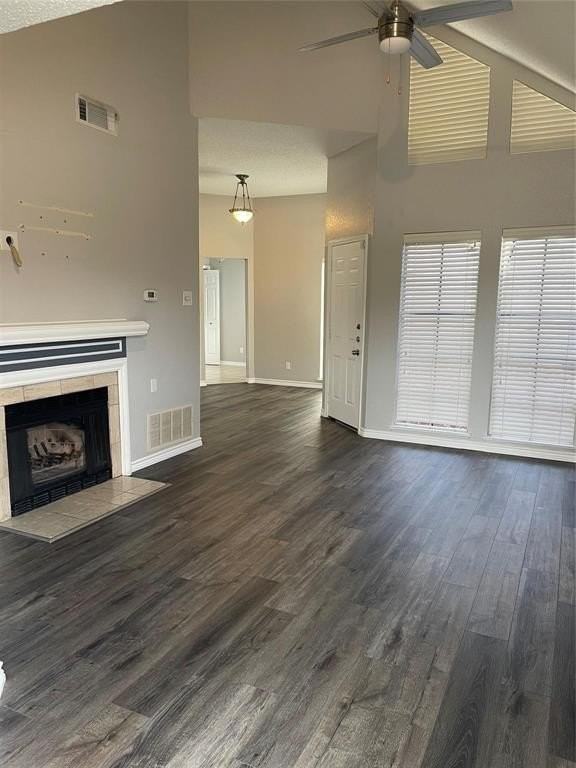 18159 Whispering Gables Ln - Photo 2 of 13