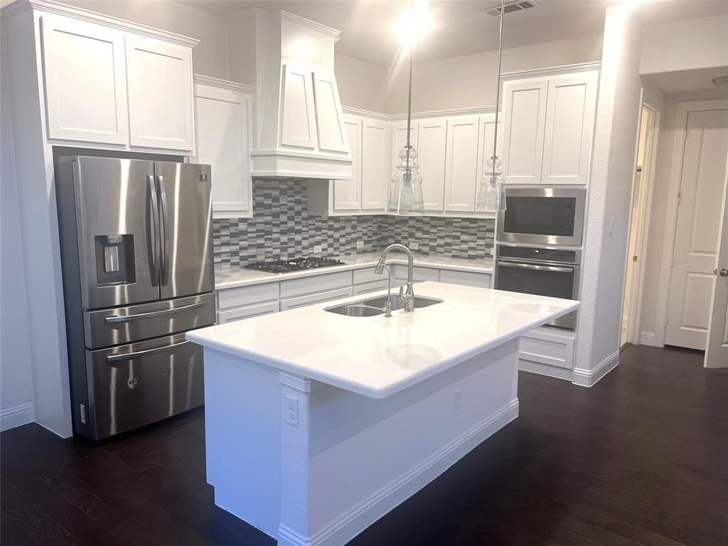 3647 Sevilla Dr - Photo 7 of 36