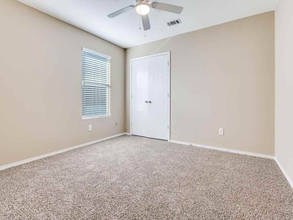 8026 Arkan Pkwy - Photo 7 of 12