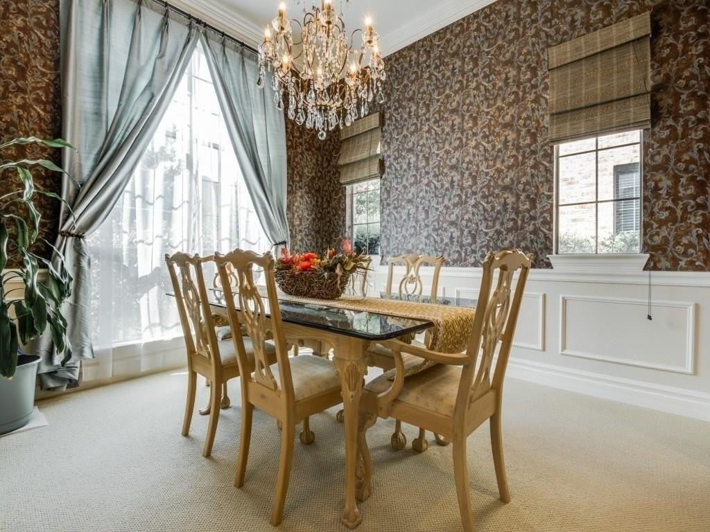 4561 Ethridge Dr - Photo 6 of 31