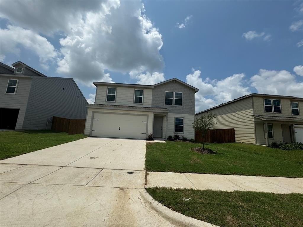 541 Tall Meadows Dr - Photo 2 of 20