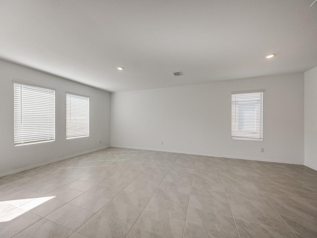 1625 Rosy Finch Dr - Photo 4 of 22