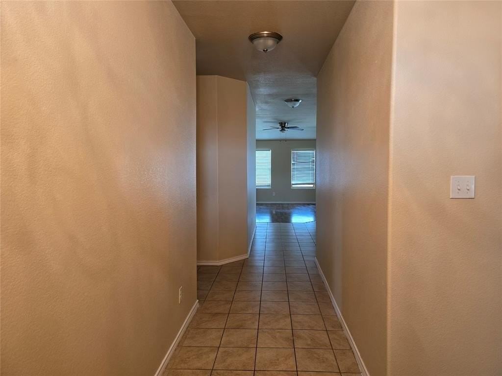 6356 Eagle Lake Ct - Photo 5 of 27