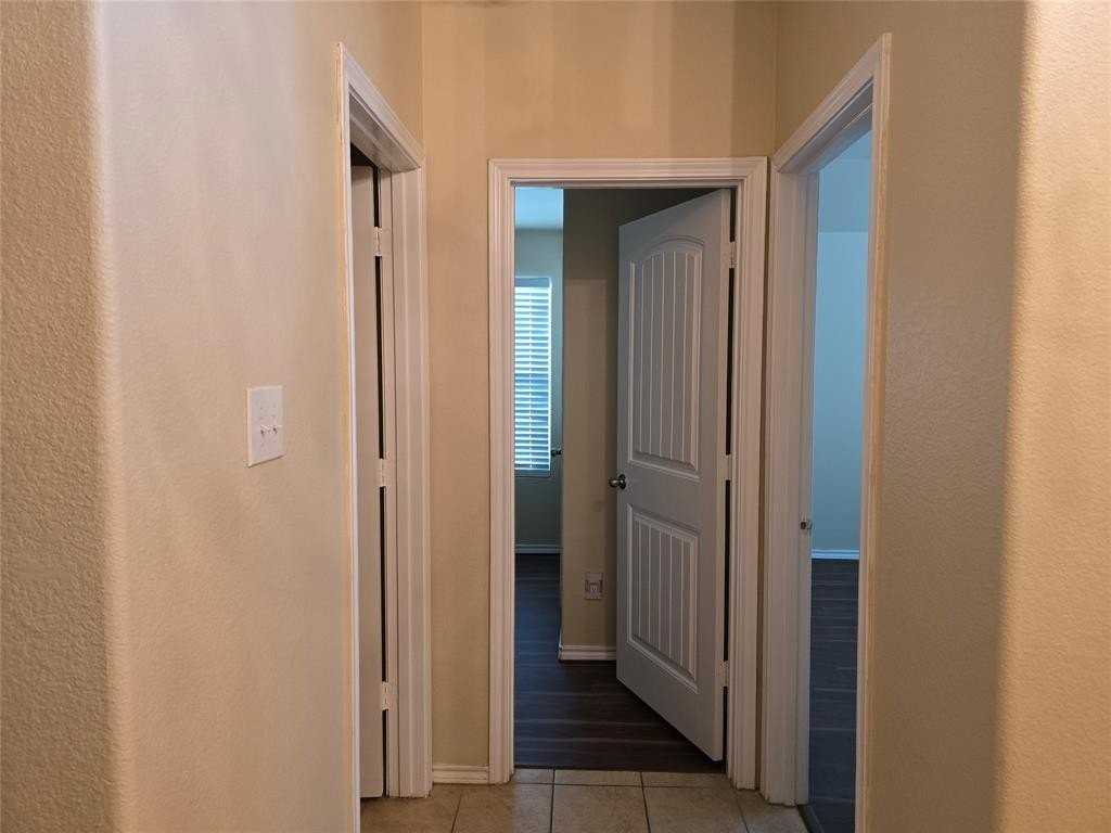 6356 Eagle Lake Ct - Photo 6 of 27