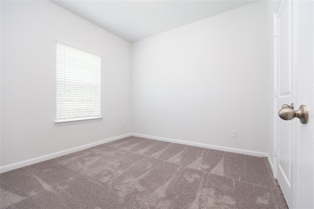 2068 Hartley Dr - Photo 3 of 24