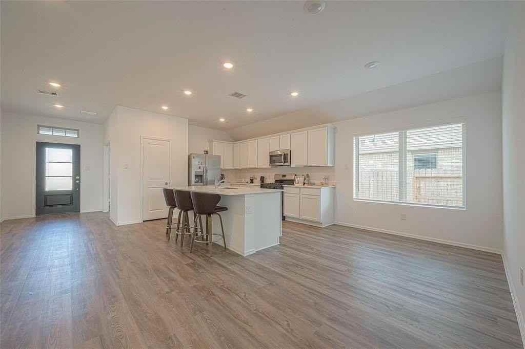 5528 Knox Landing Dr - Photo 4 of 19