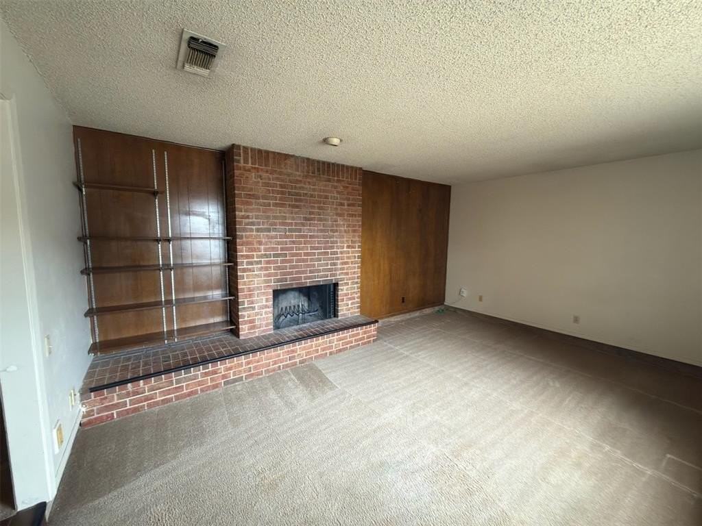 505 N Walnut Creek Dr - Photo 4 of 15