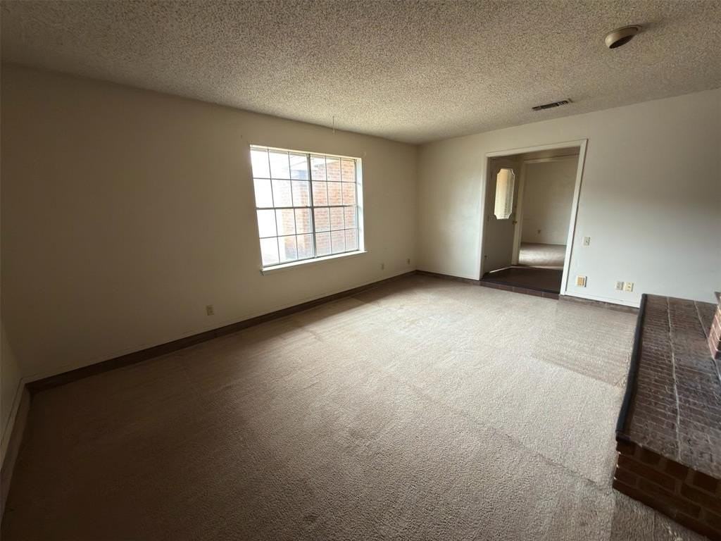 505 N Walnut Creek Dr - Photo 5 of 15