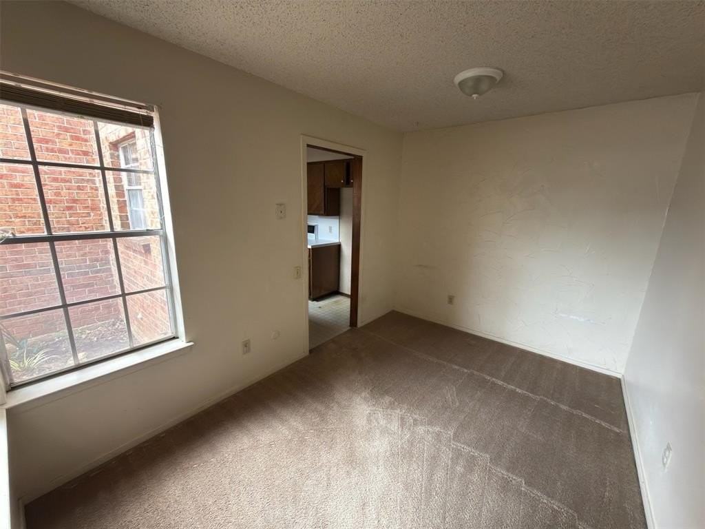 505 N Walnut Creek Dr - Photo 7 of 15