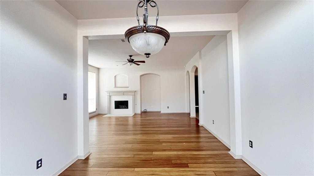 6510 Valley Forge Dr - Photo 5 of 14