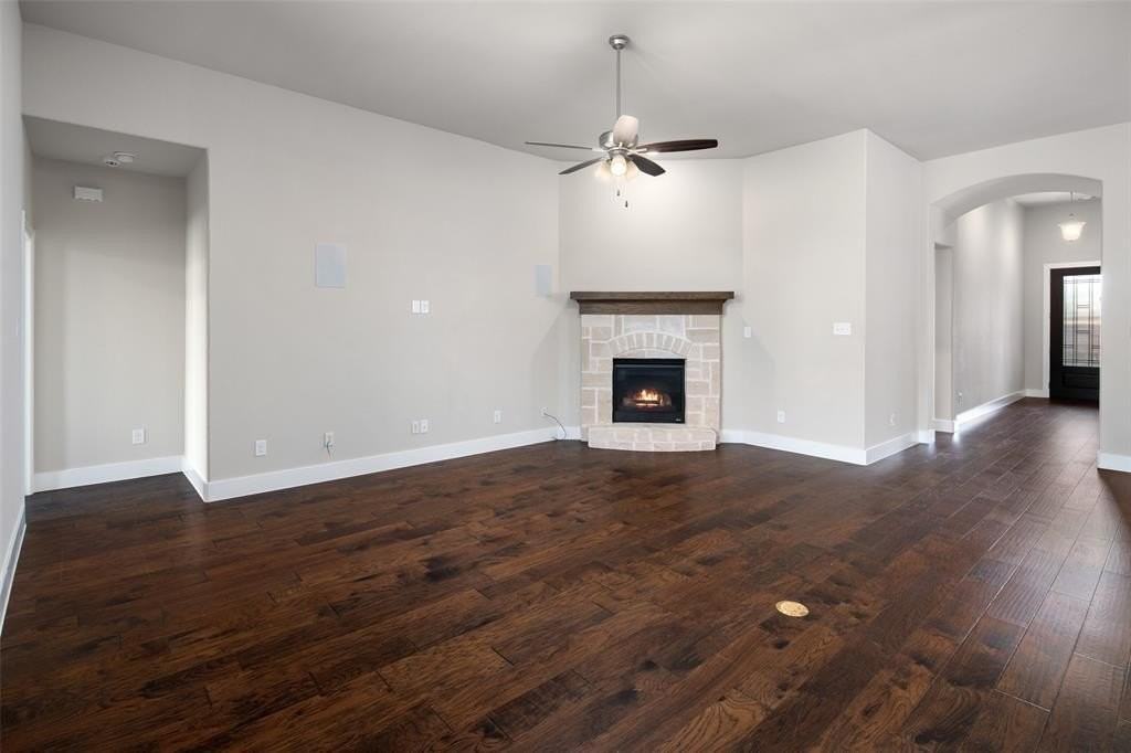 1204 Yellowthroat Dr - Photo 7 of 40