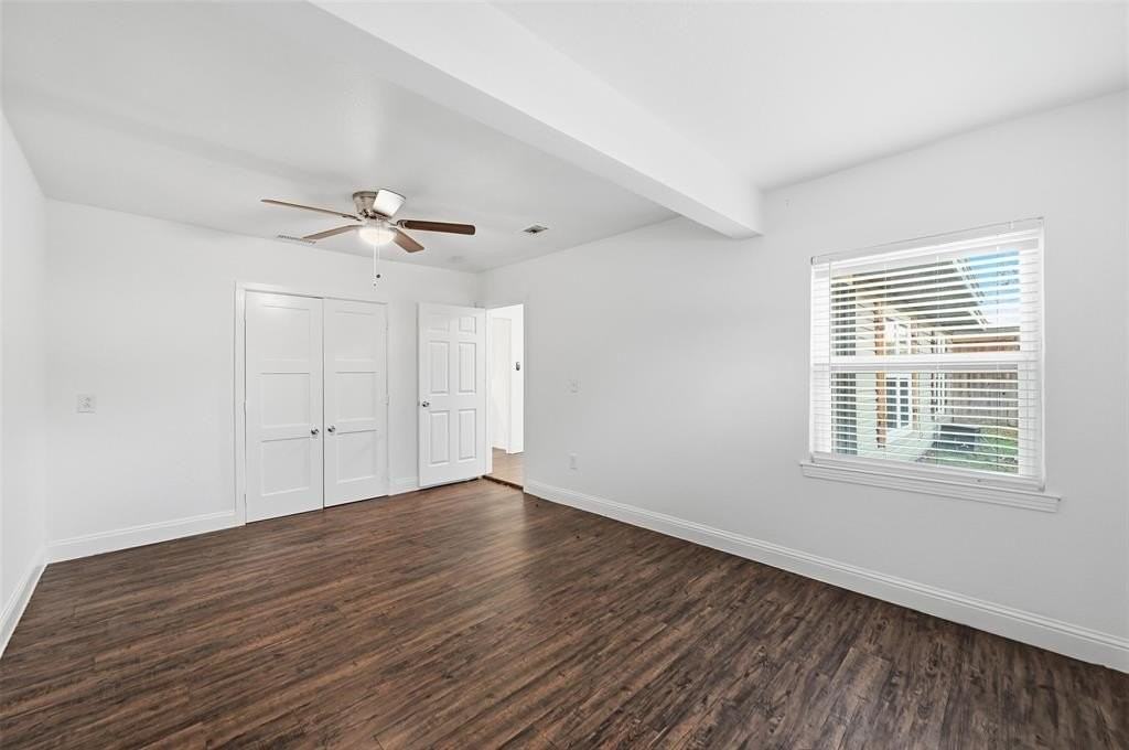 1005 Highland Dr - Photo 4 of 16