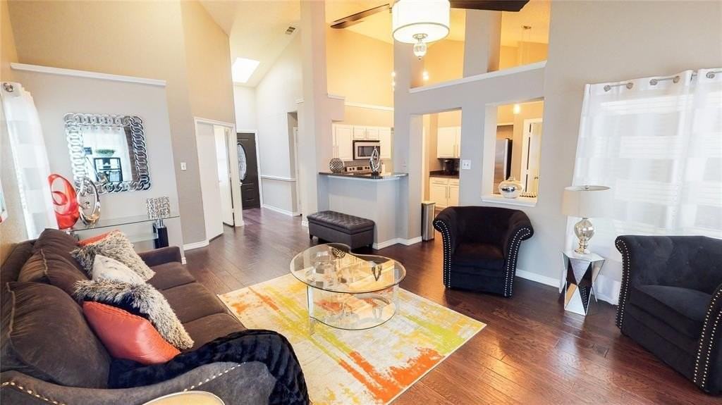 821 Meadowdale Rd - Photo 6 of 16